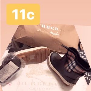 Toddler Burberry clothes n shoes